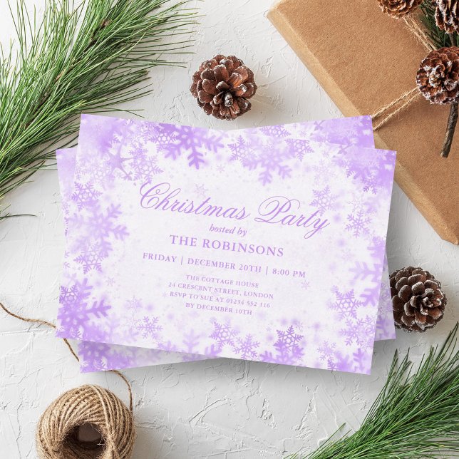 Convites Festas de Natal Festivas Flocos de Neve Roxos (Festive Holiday Christmas Purple Snowflakes Invitation)