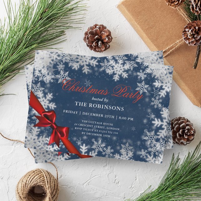 Convites Festivo Feriado Marinho de Prata Natal e Fita Verm (Festive Holiday Christmas Silver & Red Ribbon Navy Invitation)