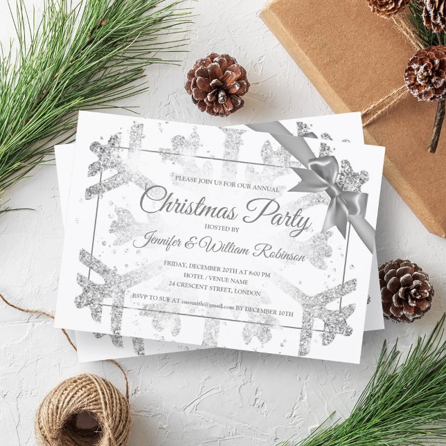 Convites Fita de Feriado de Silver Luxurista Glitter Xmas (Luxurious Silver Glitter Xmas Holiday Ribbon Invitation)