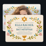 Convites Flaoral Wreath Bat Mitzvah Personalizado desenhado<br><div class="desc">Cartão perfeito para anunciar um bar mitzvah, bat mitzvah ou outra celebração judaica! Mão fez arte para você! TOTALMENTE PERSONALIZÁVEL! Clique em "Personalizar" acima para editar o texto e adicionar sua própria foto ao verso. Clique em "editar usando a ferramenta design" para ajustar as fontes, cores e posicionamentos. Você também...</div>