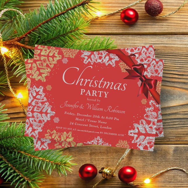 Convites Flocos de neve Dourados e prateados simples Vermel (Simple Gold & Silver Snowflakes Xmas Holiday Red Invitation)