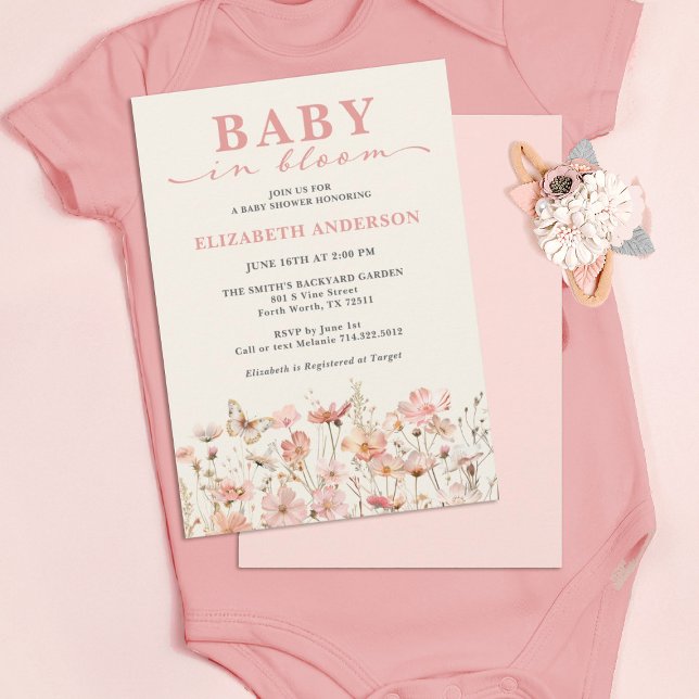 Convites Flor Selvagem a Rosa Bloqueada (A cute baby in bloom floral girl baby shower invitation.)
