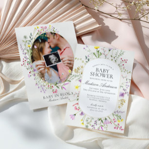 Convites Flor selvagem no Bloom Floral Chá de fraldas