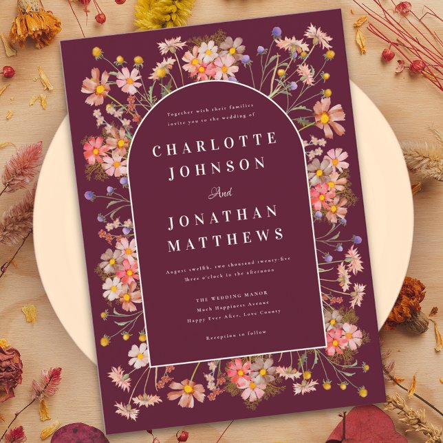 Convites Flor Silvestre Borgonha Laranja Queimada Casamento (Wildflower arch elegant script burgundy terracotta burnt orange fall wedding invitation )