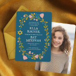 Convites Floral Wreath Bat Mitzvah Foto Personalizada Feita<br><div class="desc">Cartão perfeito para anunciar um bar mitzvah, bat mitzvah ou outra celebração judaica! Mão fez arte para você! TOTALMENTE PERSONALIZÁVEL! Clique em "Personalizar" acima para editar o texto e adicionar sua própria foto ao verso. Clique em "editar usando a ferramenta design" para ajustar as fontes, cores e posicionamentos. Você também...</div>