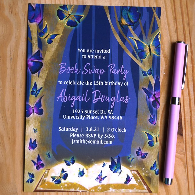 Convites Floresta Mágica com Brilhos Roxo, Azul e Dourado (Blue and purple enchanted forest book swap birthday party, magical book and butterflies)