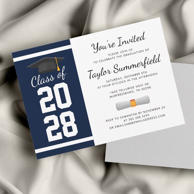 Convites Formando azul Marinho 2025 festa de formatura bran (Graduation 2024 Navy Blue Typography Script Party Invitation)