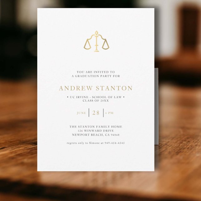 Convites Formatação na Faculdade de Direito — Escalas de Ju (law school graduation party invitation gold scales of justice black white gold elegant modern classy)