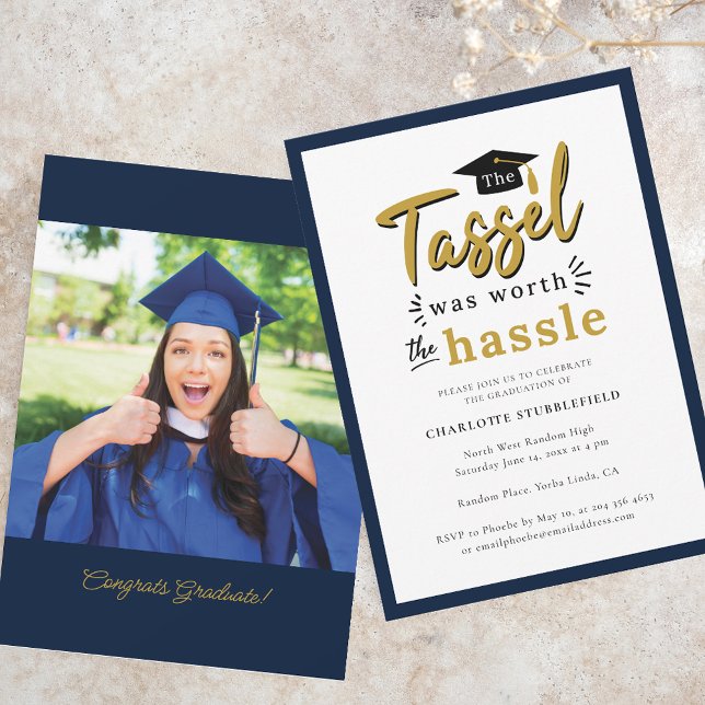 Convites Formatura 2026 Festa de Fotos Azul Marinho (Graduation 2025 Tassel Worth Hassle Grad Party Invitation)