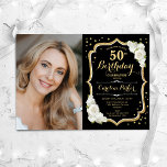 Convites Foto branca Dourada preta 50º aniversário<br><div class="desc">Elegante convite de 50 anos florais com sua foto. Design branco preto de vidro com ouro brilhante. Possui rosas brancas, fonte de script e confetti. Perfeito para uma festa de comemoração de na moda adulto. Personalize com seus próprios detalhes. Pode ser personalizado para qualquer idade! Impressos convites Zazzle ou modelo...</div>