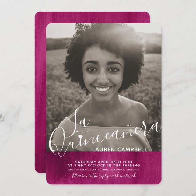 Convites Foto da arte moderna rosa vermelha La Quinceañera (Frente/Verso)