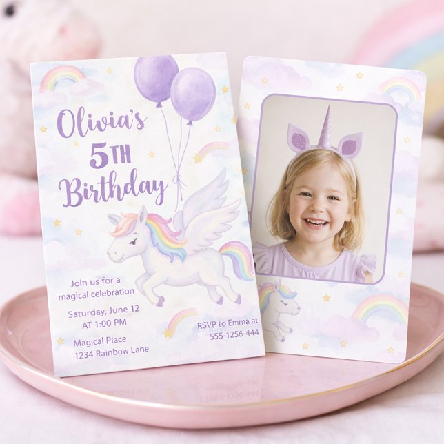 Convites Foto de Aniversário de Unicórnio Arco-íris Pastel (Pastel Unicorn Birthday Invite for Girl with Crown and Rainbow Hair)
