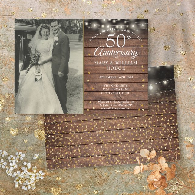 Convites Foto de casamento de aniversário de 50 anos com Co (50th Anniversary Rustic Gold Hearts Wedding Photo Invitation)