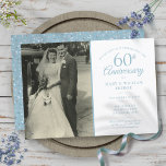 Convites Foto de Casamento de Diamond Confetti, 60 anos<br><div class="desc">Personalize com sua foto favorita de casamento e detalhes especiais de comemoração do 60º aniversário de diamante na tipografia azul de diamante chic. Os traços inversos adoram confete cardíaco. Projetado por Thisnotme©</div>