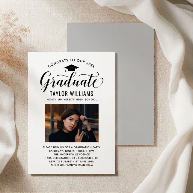 Convites Foto de formatura em preto e branco com graduação  (Criador carregado)