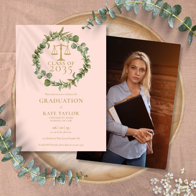 Convites Foto de Graduação da Faculdade de Direito de Garla (Blush Pink Garland Law School Graduation Photo Invitation)