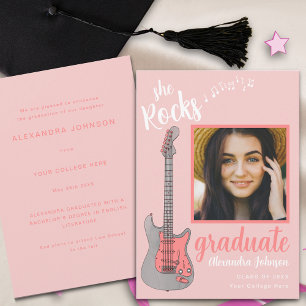Convites Foto de Graduada com Guitarra Rosa em Roteiro Mode