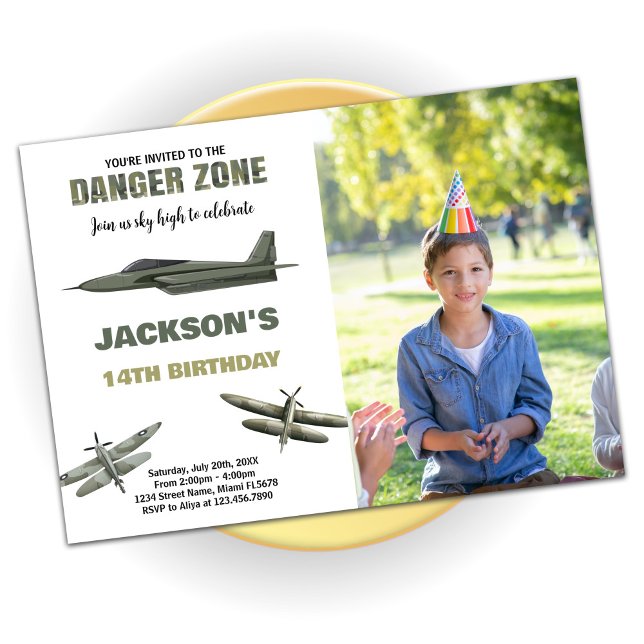 Convites Foto do Jet Birthday da Fighter Zone (Danger Zone Fighter Jet Birthday Invitations photo)