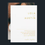 Convites Foto Dourada mínima moderna<br><div class="desc">Este convite Dourado de Font Moderno e Minimalista é perfeito para o seu casamento clássico de Boho. Seu design abstrato simples, único, acompanhado de um roteiro mínimo contemporâneo e de uma paleta dourada dá a este produto uma sensação de luxo formal elegante enquanto permanece simplista, a boêmia chica. Mantenha-o como...</div>