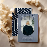 Convites Foto e assinatura modernas Oval 50º aniversário<br><div class="desc">Na moda 50º Convite de Aniversário. Design apresenta uma fotografia oval da aniversariante/rapaz, a elegante inscrição 'FIFTY' com o nome das pessoas no script de assinatura no topo e um simples modelo de festa de aniversário que é fácil de personalizar com seus próprios detalhes. As cores também podem ser alteradas...</div>