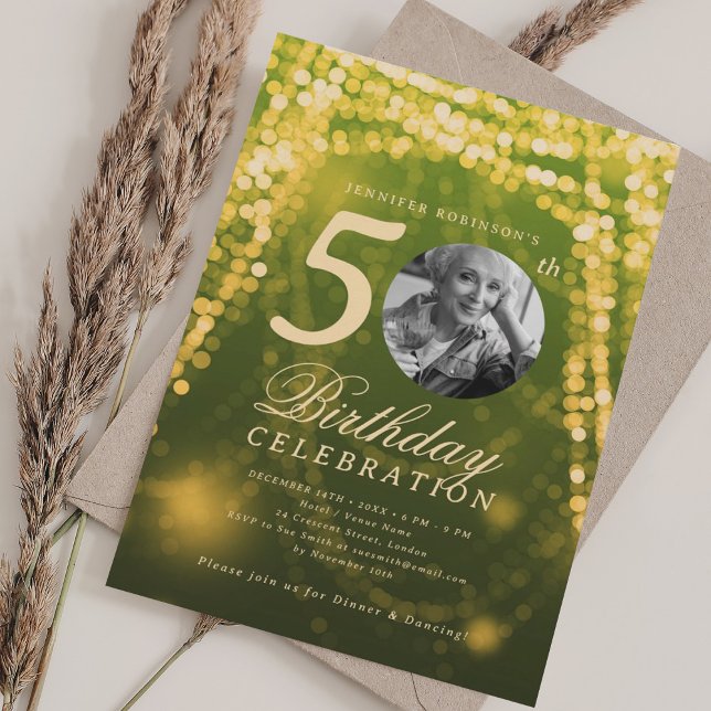 Convites Foto Elegante 50º Aniversário Luzes Douradas de Gl (Elegant Photo 50th Birthday Gold Green Glam Lights Invitation)