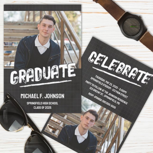 Convites Foto Grunge Moderna Preta (Masculine Graduation Announcement)