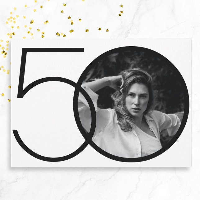 Convites Foto personalizada minimalista de preto branco 50º (Mock Up View)