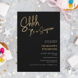 Convites Foto preta de ouro simples e moderna, Sweet 16<br><div class="desc">É uma surpresa! Elegante ouro simples e moderno sobre foto negra Sweet 16</div>