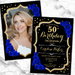 Convites Foto Real Azul Preta, Dourada, 50º aniversário<br><div class="desc">Elegante convite de 50 anos florais com sua foto no fundo do cartão. Design azul brilhante e preto real com ouro brilhante. Apresenta rosas azuis de safira, fonte de script e confetti. Perfeito para uma festa de comemoração de na moda adulto. Personalize com seus próprios detalhes. Pode ser personalizado para...</div>