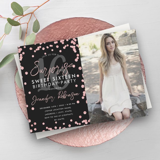 Convites Foto Surpresa de Confetti Dourada do rosa 16 (Rose Gold Confetti Photo Surprise Sweet 16 Invitation)