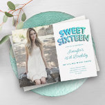 Convites Foto: Teal Turquoise White Balloons Doce 16<br><div class="desc">Elegante Doce Dezesseis Convite de aniversário com balões de aniversário de Teal Turquoise,  um espaço personalizado para fotografia e uma tipografia moderna.</div>