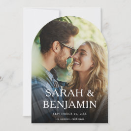 Convites Foto vertical moderna M Salve o arco de data