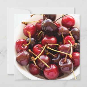 Convites Fotografia de Cerejas Vermelhas Frescas numa Tigel