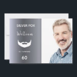Convites Fotografias personalizadas da festa de aniversário<br><div class="desc">Tema da raposa prateada. Um convite de festas de prata falsa para homens, caras. Um ícone branco, barba masculina e bigode. Um fundo de aspecto metálico de folha prateada escura. Texto branco. Personalize e adicione um nome, detalhes da festa e uma foto de tamanho vertical. Com o texto: Raposa Prateada...</div>