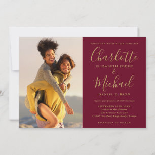Convites Fotos de assinatura Burgundy e Gold Script Casamen
