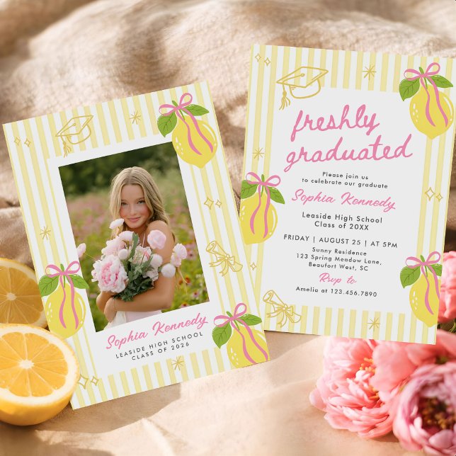 Convites Freshly Graduated Lemon Graduation Announcement (Criador carregado)