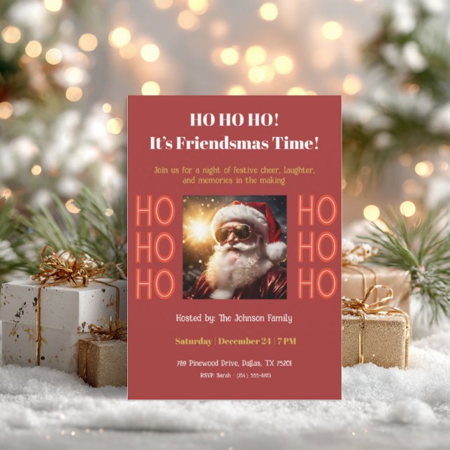 Convites Friendsmas Party Invitation • Retro Christmas (Friendsmas invitation with Santa design, gold gifts, pine branches and soft festive lights.)