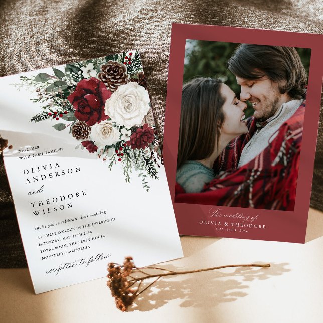 Convites Fundo de casamento floral de inverno Borgonha (Burgundy winter floral photo wedding invitation with photo back elegant holiday invitation)