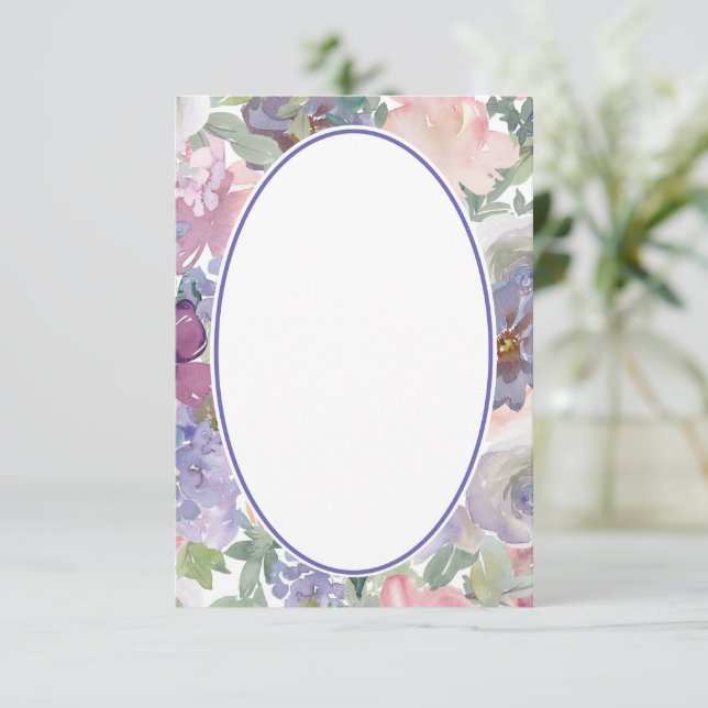 Convites Fundo floral rosa e roxo em branco para casamento  (Em pé/Frente)