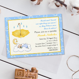 Convites Garoto adormecido bonito borrifava azul e amarelo