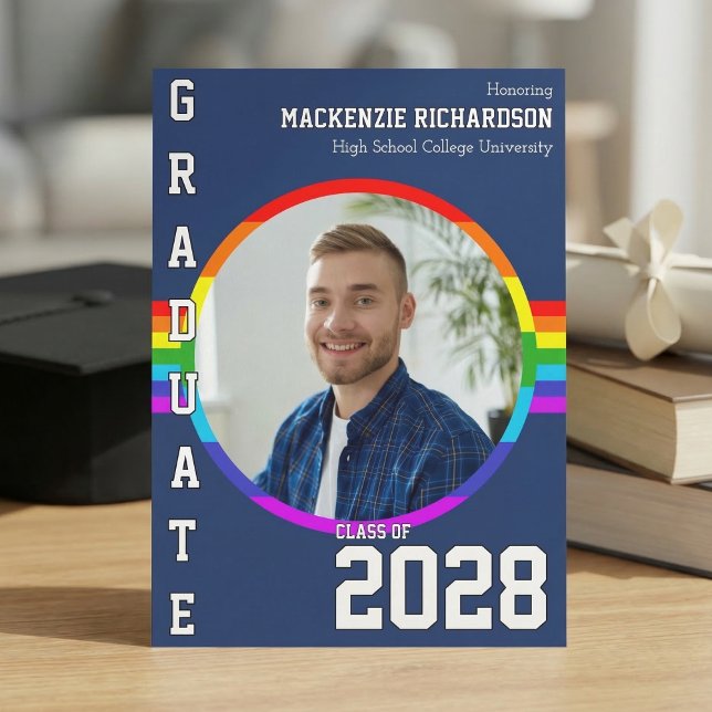 Convites Gay Student Pride Rainbow Graduation Announcement  (Criador carregado)