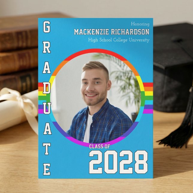 Convites Gay Student Pride Rainbow Graduation Announcement  (Criador carregado)