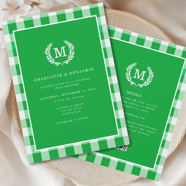 Convites Gingham Monograma Verde Crest Código QR (Green Gingham Monogram Crest Invitation with QR Code dor Details, Wedding Website, RSVP.)