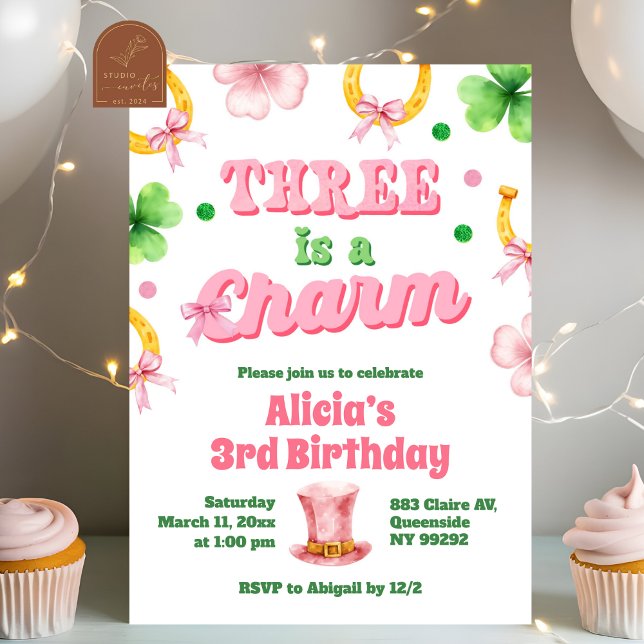 Convites Girl Bow Glitter three is a charm St Patrick (Criador carregado)