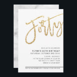 Convites Glitor de ouro de aniversário de 40 anos de SCRIPT<br><div class="desc">por kat massard >> https://linktr.ee/simplysweetpaperie <<<< Uma tendência, design de convite à mão para o seu ANIVERSÁRIO DE 40 ANOS - Tenho a maioria das idades disponíveis na DICA da loja: 1. Para alterar/mover gráficos e fontes e adicionar mais texto - pressione o botão "personalizar". - - - - -...</div>