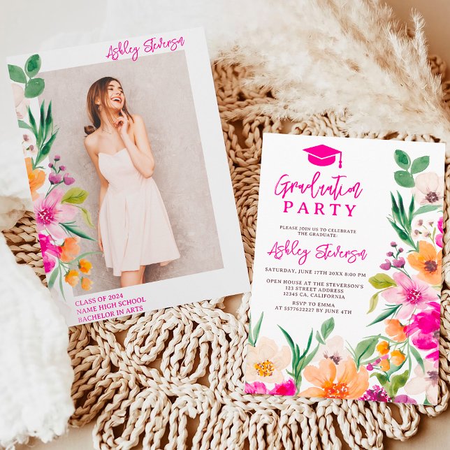 Convites Graduação de fotos em guião de flores silvestres b (Bright wild flowers script photo graduation invitation on white)