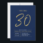 Convites Grande Trinta | Partido aniversário de 30 anos Azu<br><div class="desc">Celebre seu dia especial com este simples convite de festas na moda. Este design apresenta um script de pincel "The Big 30" com um layout limpo em uma combinação de cores azul e dourada do marinho. Há mais designs e suprimentos de festas disponíveis no meu compro,  BaraBomDesign.</div>