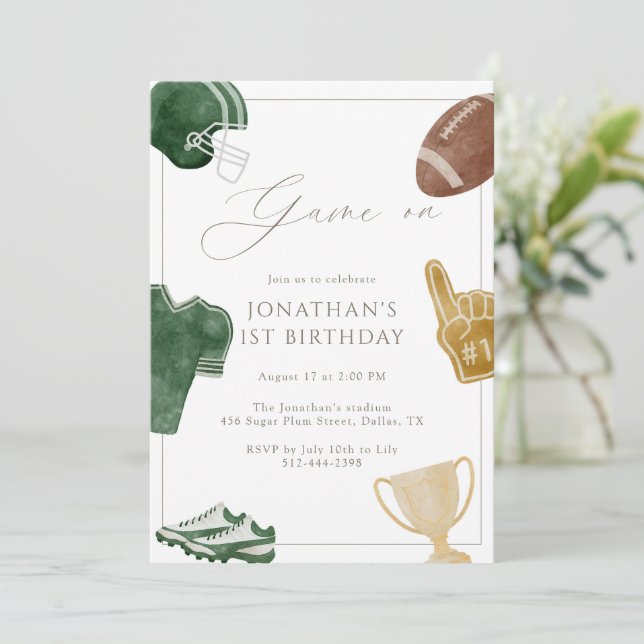 Convites Green Game On Football Birthday (Em pé/Frente)