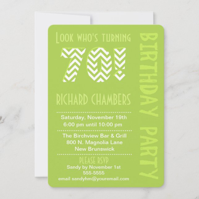 Convites Green Look Who's Turning 70 Birthday Invitation (Frente)