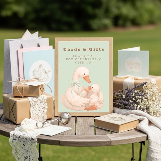 Convites Green Silly Goose Cards and Gifts Table Sign  (Green Silly Goose Cards and Gifts Table Sign)